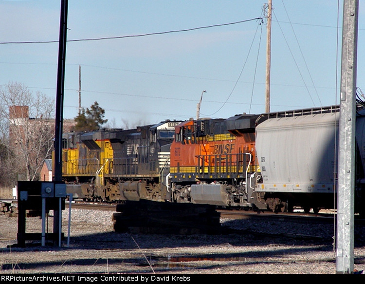 BNSF 6972